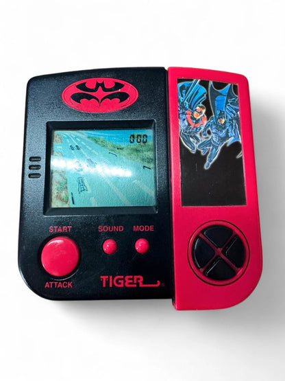 Tiger Electronics - 1996 - Batman - Handheld LCD Game