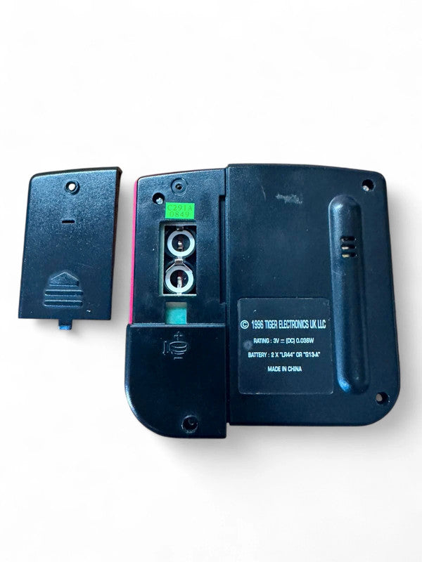 Tiger Electronics - 1996 - Batman - Handheld LCD Game