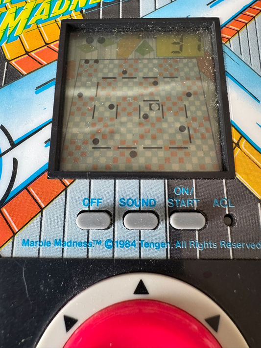 Tiger Electronics – Marble Madness – Handheld LCD