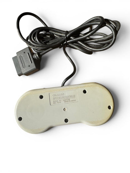 Nintendo - SNES - Controller  (c-snes-02)