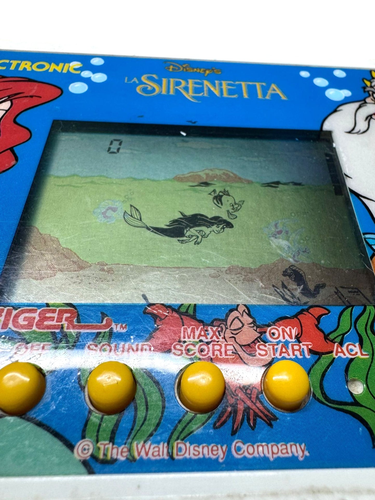 Tiger Electronics – The Little Mermaid – Handheld LCD Game