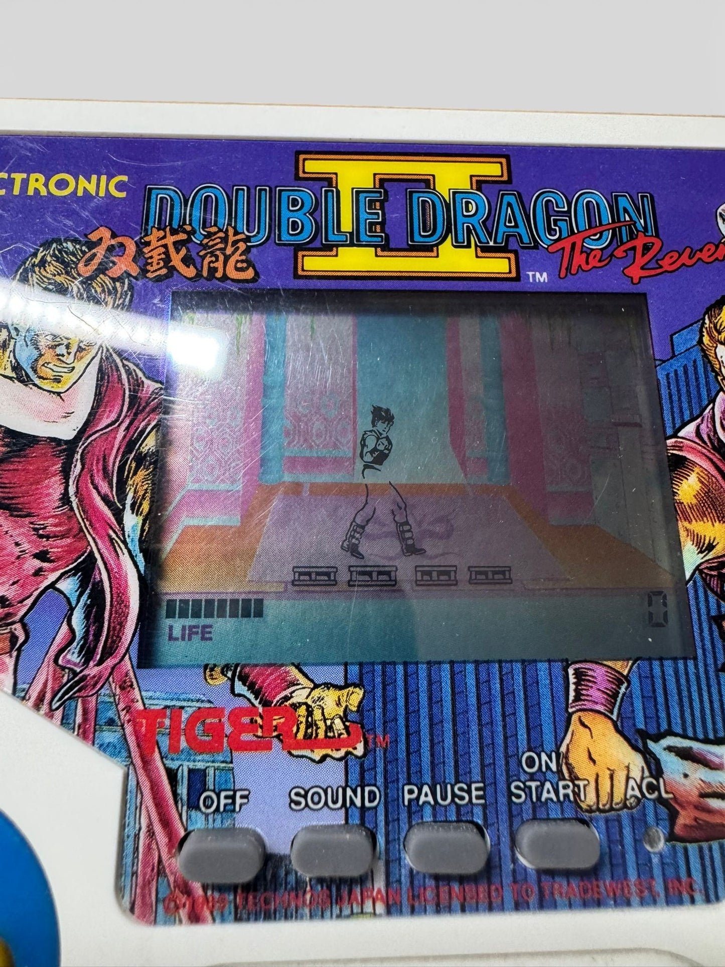 Tiger Electronics – Double Dragon II – Handheld LCD Game