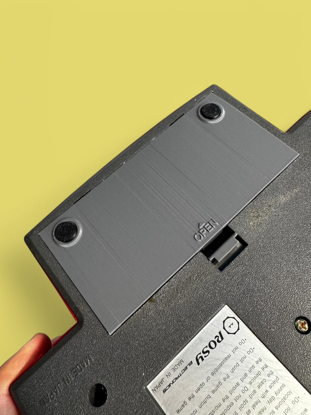 Battery Cover per Ross – Puck’n Monster - Tabletop_cod.010