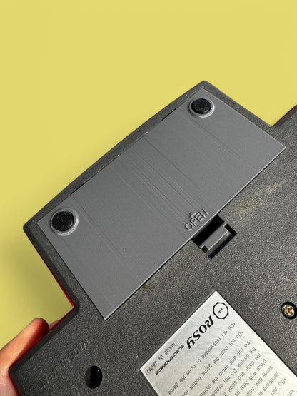 Battery Cover per Ross – Puck’n Monster - Tabletop_cod.010