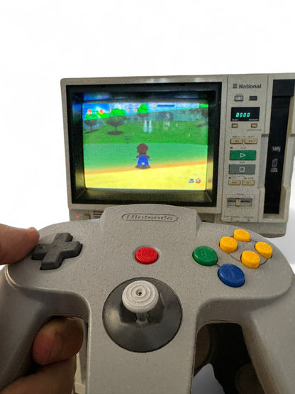 Nintendo 64 – Console with 2 Original Controllers + Super Mario 64