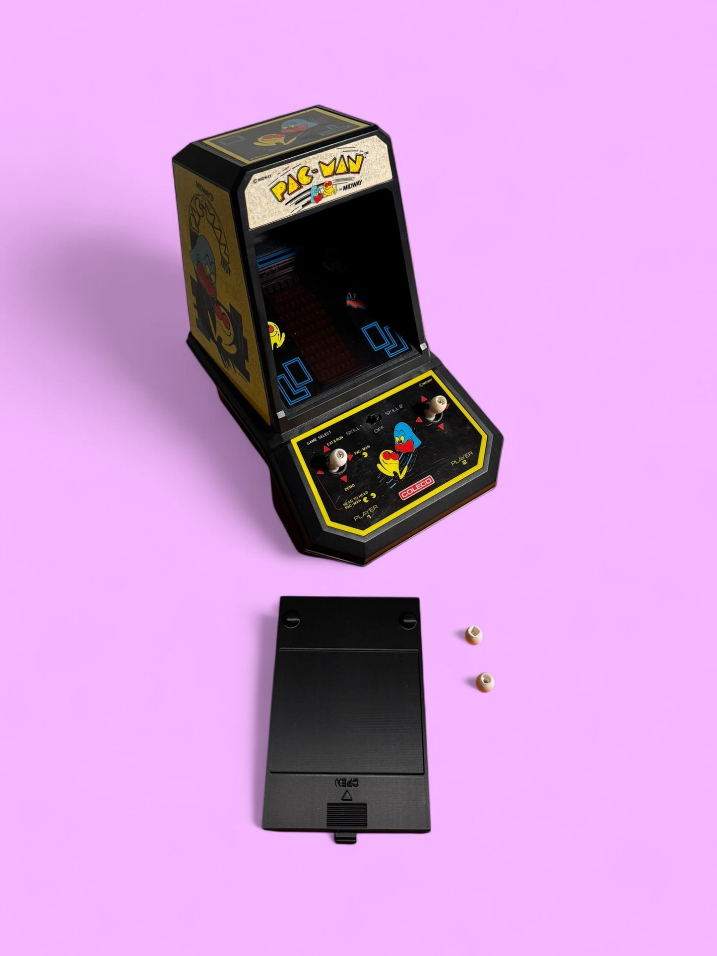 Battery Cover + Joystick Knobs per Pac-Man Tabletop - Coleco_cod.060