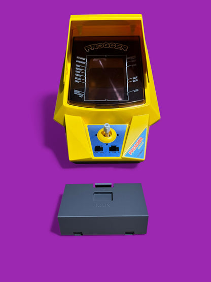 Battery Cover + impugnatura joystick - Coleco -Lsi - Frogger - Tabletop_cod.074