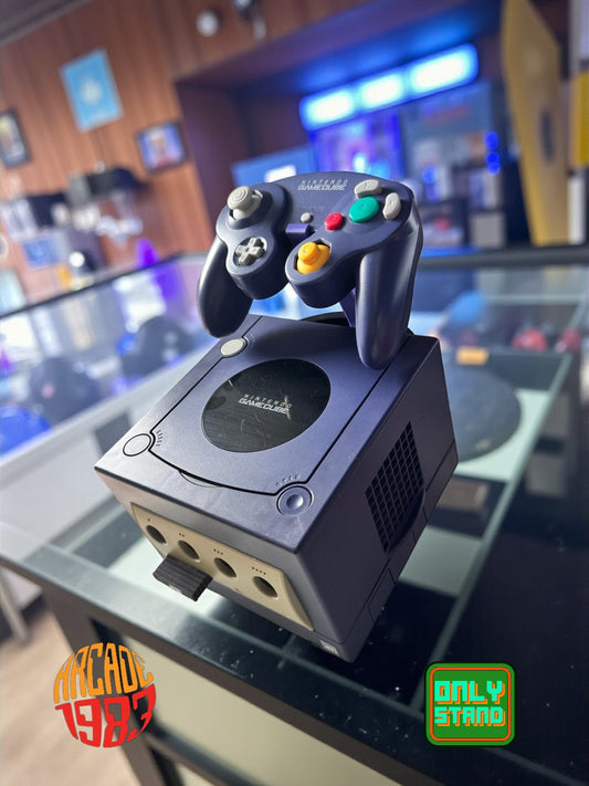 Stand/Espositore per Game Cube e il suo Gamepad